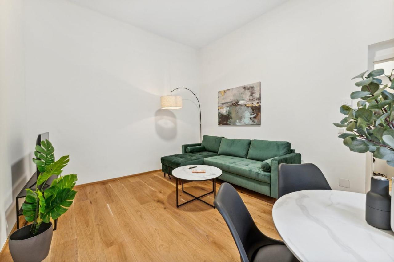 Center Wien Designer Central Modern Apartment ภายนอก รูปภาพ