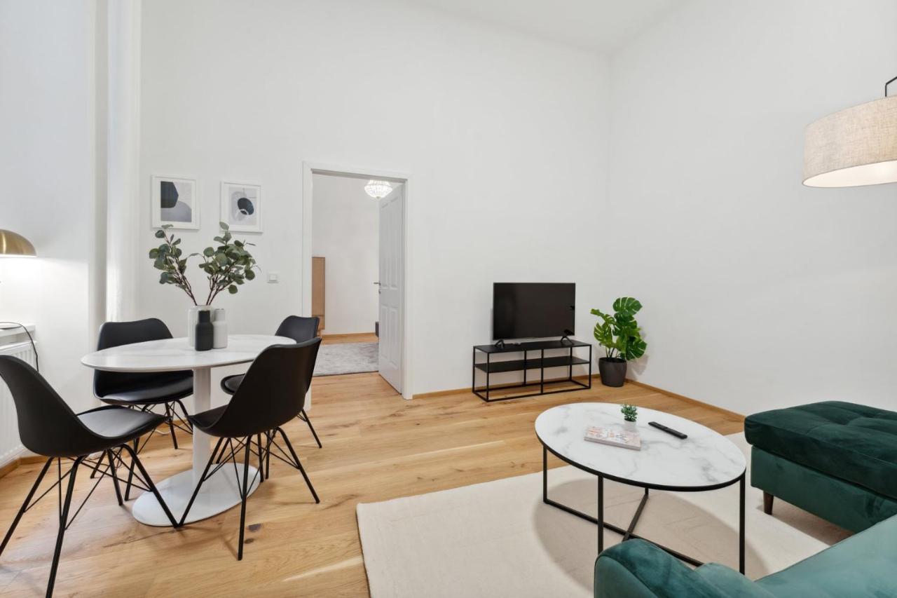 Center Wien Designer Central Modern Apartment ภายนอก รูปภาพ