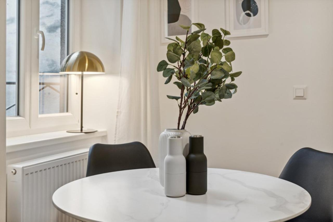Center Wien Designer Central Modern Apartment ภายนอก รูปภาพ