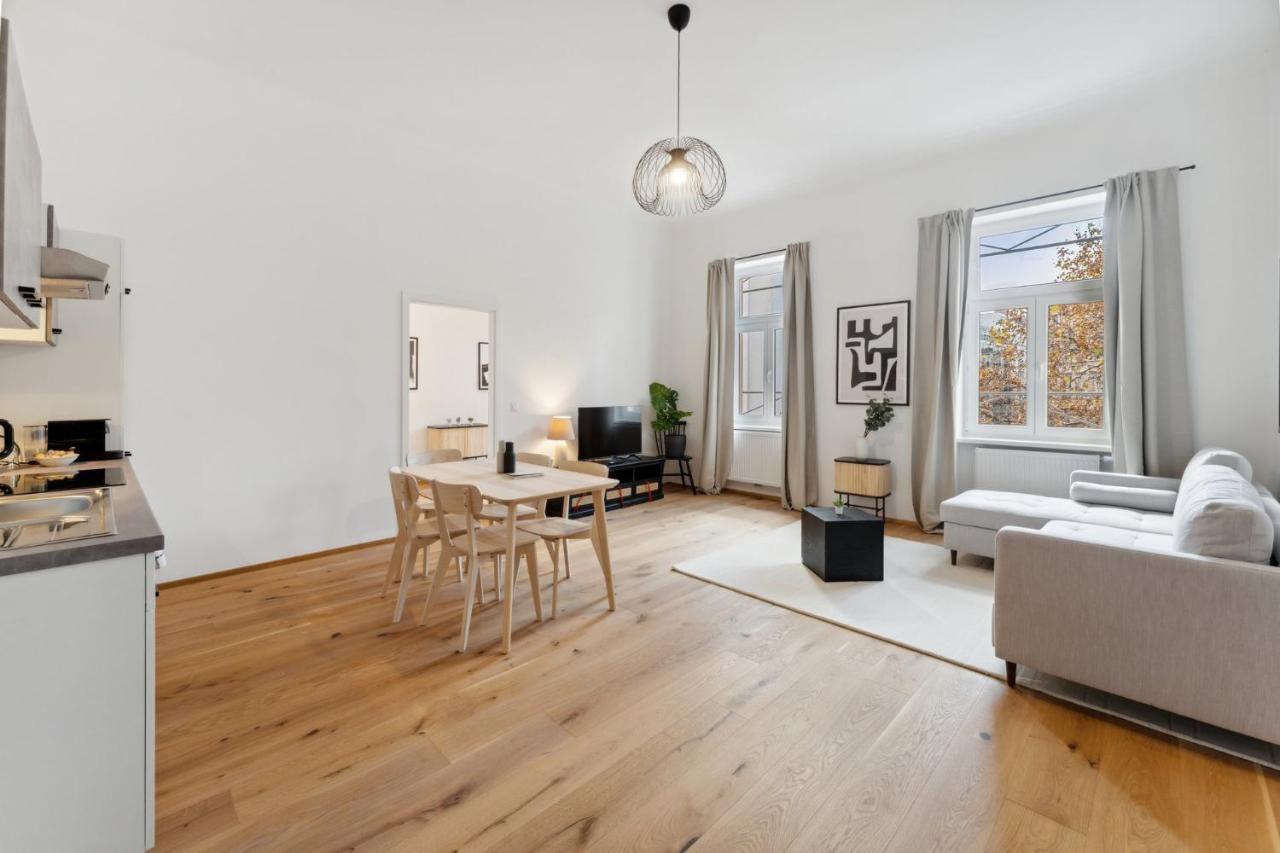 Center Wien Designer Central Modern Apartment ภายนอก รูปภาพ